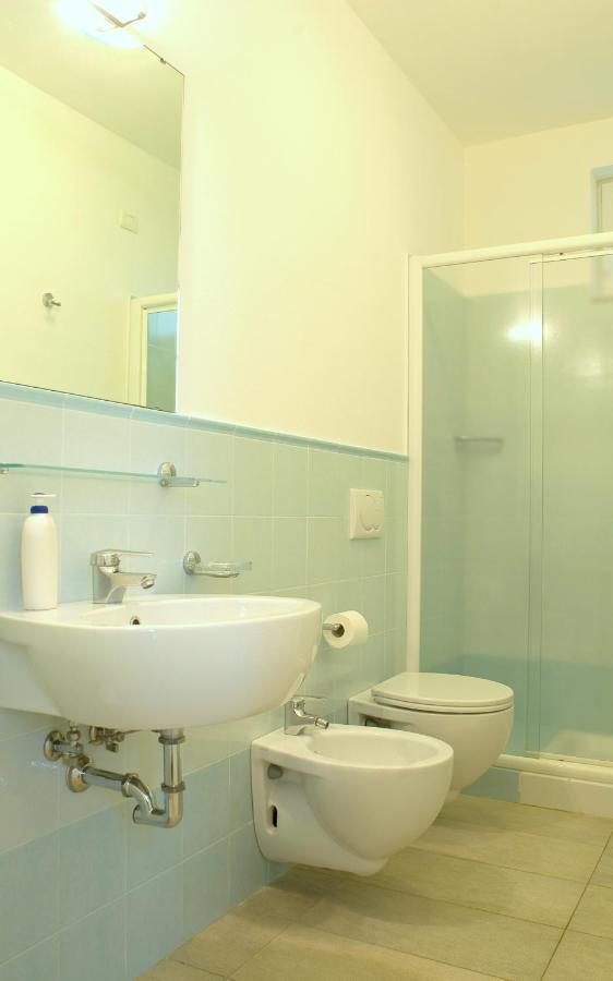 A Durmi Hotel Levanto Buitenkant foto