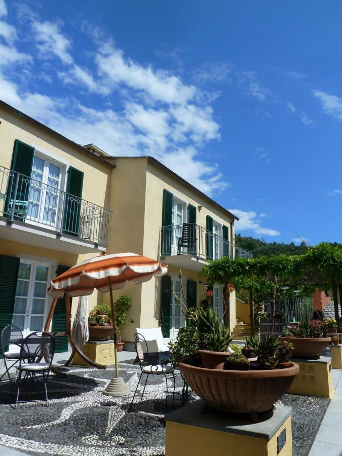A Durmi Hotel Levanto Buitenkant foto